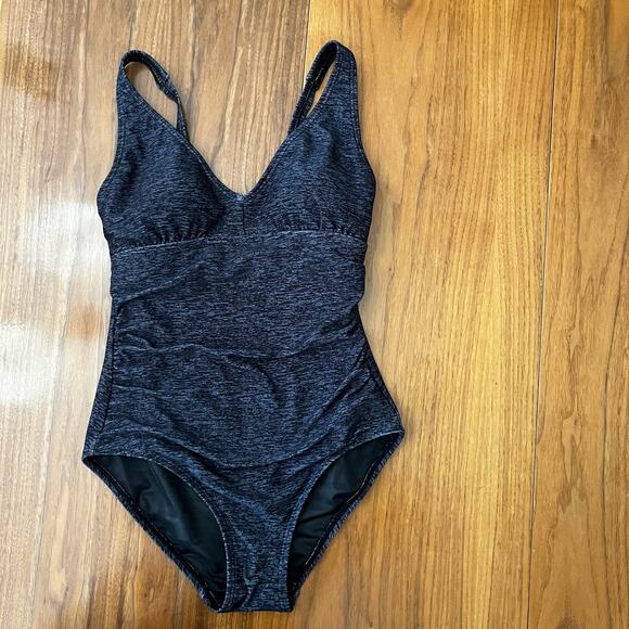 TYR One Piece Swimsuit Size 6 - Picture 3 of 10